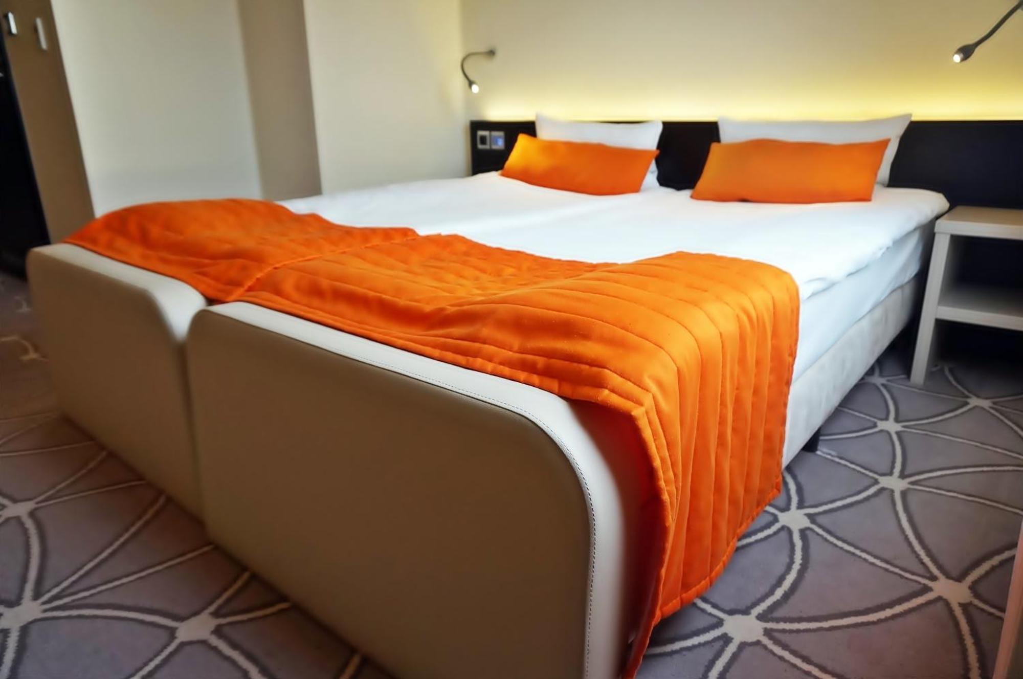 Hotel Eclipse Domasław Rum bild
